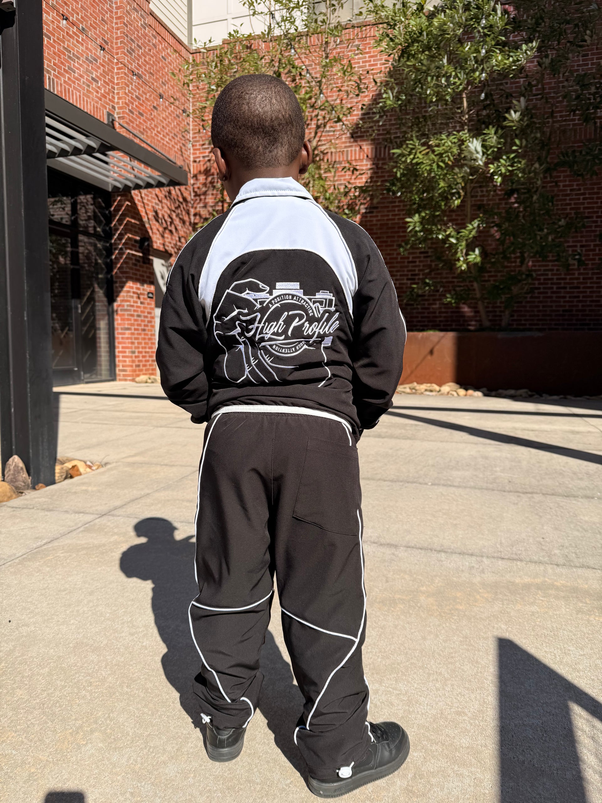 Kids High Profile Tech Pants − BLACK/WHITE